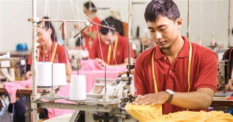Alamin ang mga karapatan mo bilang isang contractual employee .